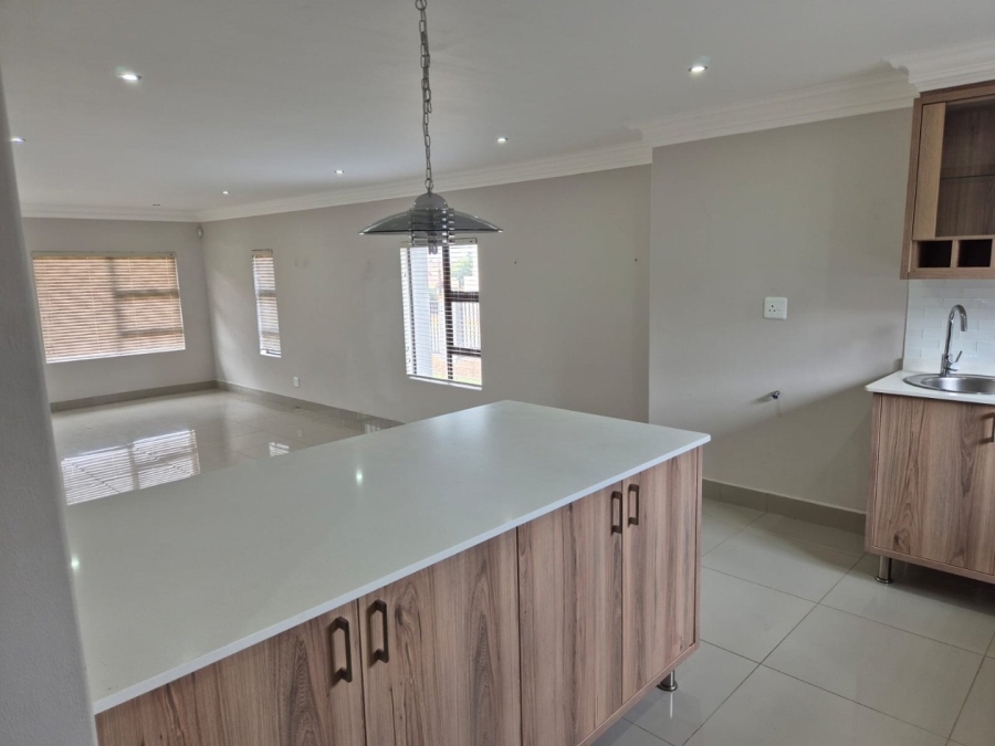 3 Bedroom Property for Sale in Wild Olive Estate Free State